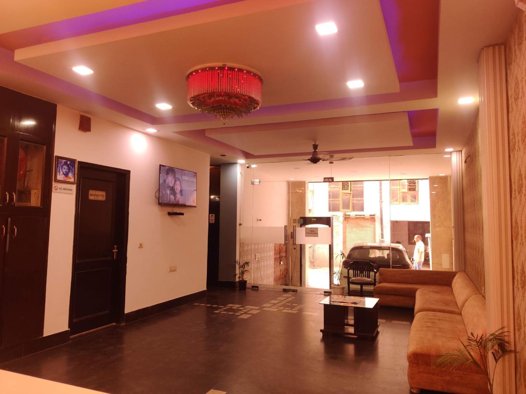 Hotel Delhi Airport Plaza IGI Airport Nuova Delhi Esterno foto